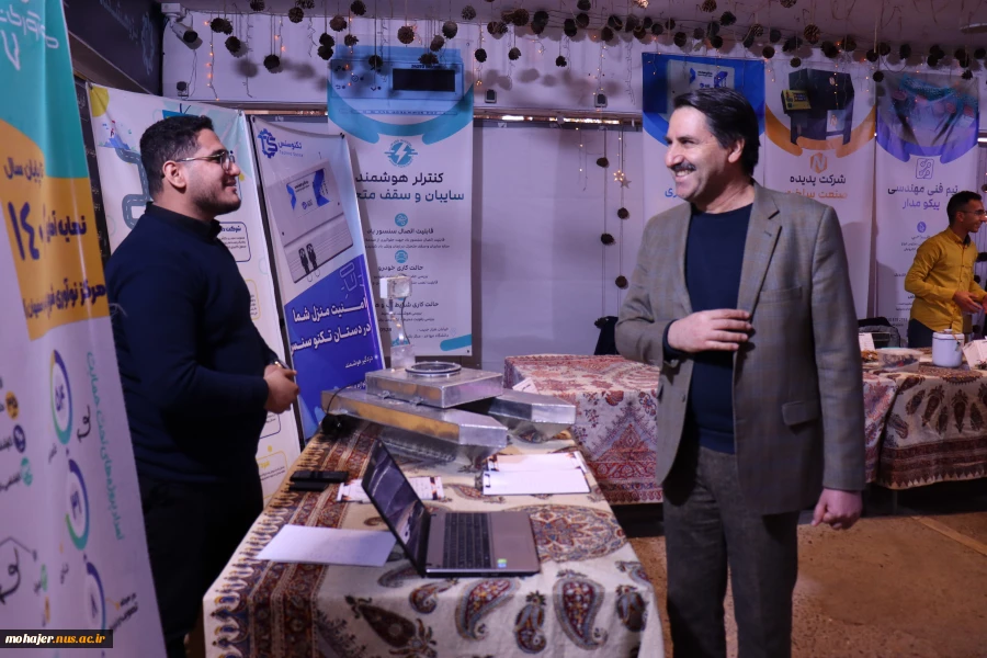افتتاح نمایشگاه دست ساخته های دانشجویی  9
