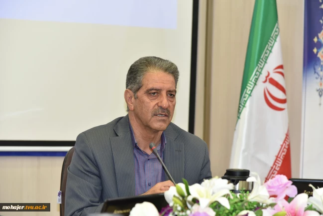 رئیس دانشگاه ملی مهارت در جمع رؤسای دانشکده‌ها و آموزشکده‌های سراسر کشور:
حیات دانشگاه و ارکان آن در گرو ضوابط، مقررات و قوانین است/ هیئت امنا مجلس قانون‌گذاری دانشگاه است/ سیاست دانشگاه تربیت نیروی توانمند اشتغال‌پذیر است