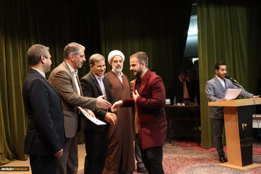 آیین تجلیل از برگزیدگان مسابقات بین المللی بریکس 2025 و مسابقات ملی مهارت ایران 9