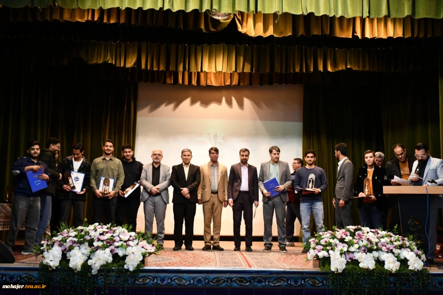 برگزاری مراسم روز دانشجو و آیین تقدیر از دانشجویان برگزیده دانشکده شهید مهاجر 7