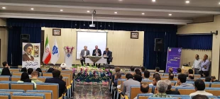 رئیس دانشگاه ملی مهارت در آیین تجلیل از سرآمدان آموزشی دانشگاه ملی مهارت واحد استانی اصفهان:
تدوین مسیرهای آموزشی مبتنی بر چارچوب‌های ملی و بین‌المللی صلاحیت حرفه‌ای و همچنین سند آمایش رشته‌های مهارتی در دستور کار دانشگاه قرار دارد. 10