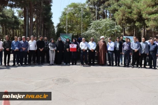 پرچم مقدس جمهوری اسلامی ایران در دانشگاه ملی مهارت واحد استانی اصفهان به اهتزاز در آمد. 5