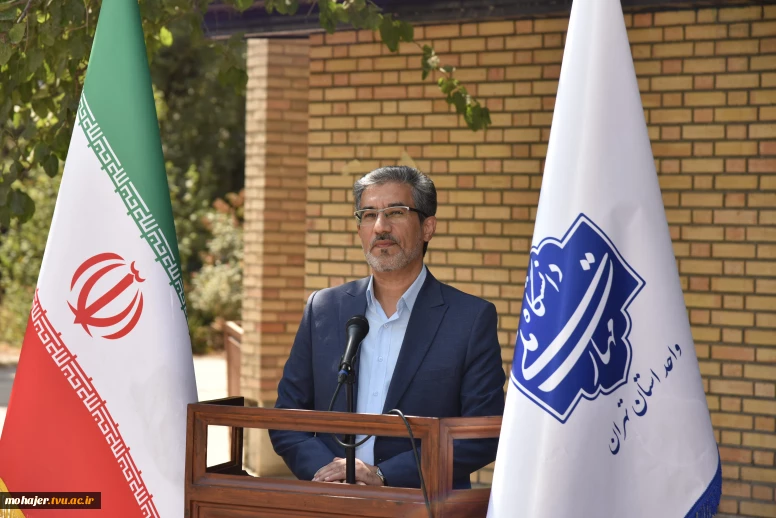 با حضور سرپرست دانشگاه ملی مهارت صورت گرفت؛
آیین اهتزاز پرچم جمهوری اسلامی ایران و طنین سرود ملی در آغاز سال تحصیلی جدید در دانشکده ملی مهارت انقلاب اسلامی تهران